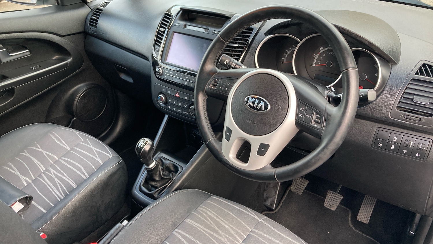 Used Kia Venga 2018 for sale - 76504868: Photo 11