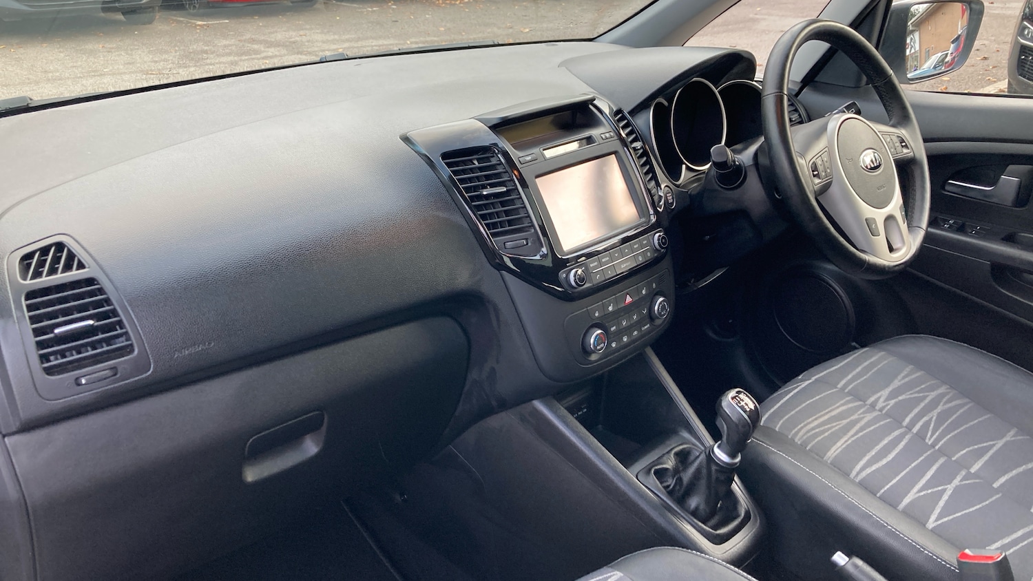 Used Kia Venga 2018 for sale - 76504868: Photo 9