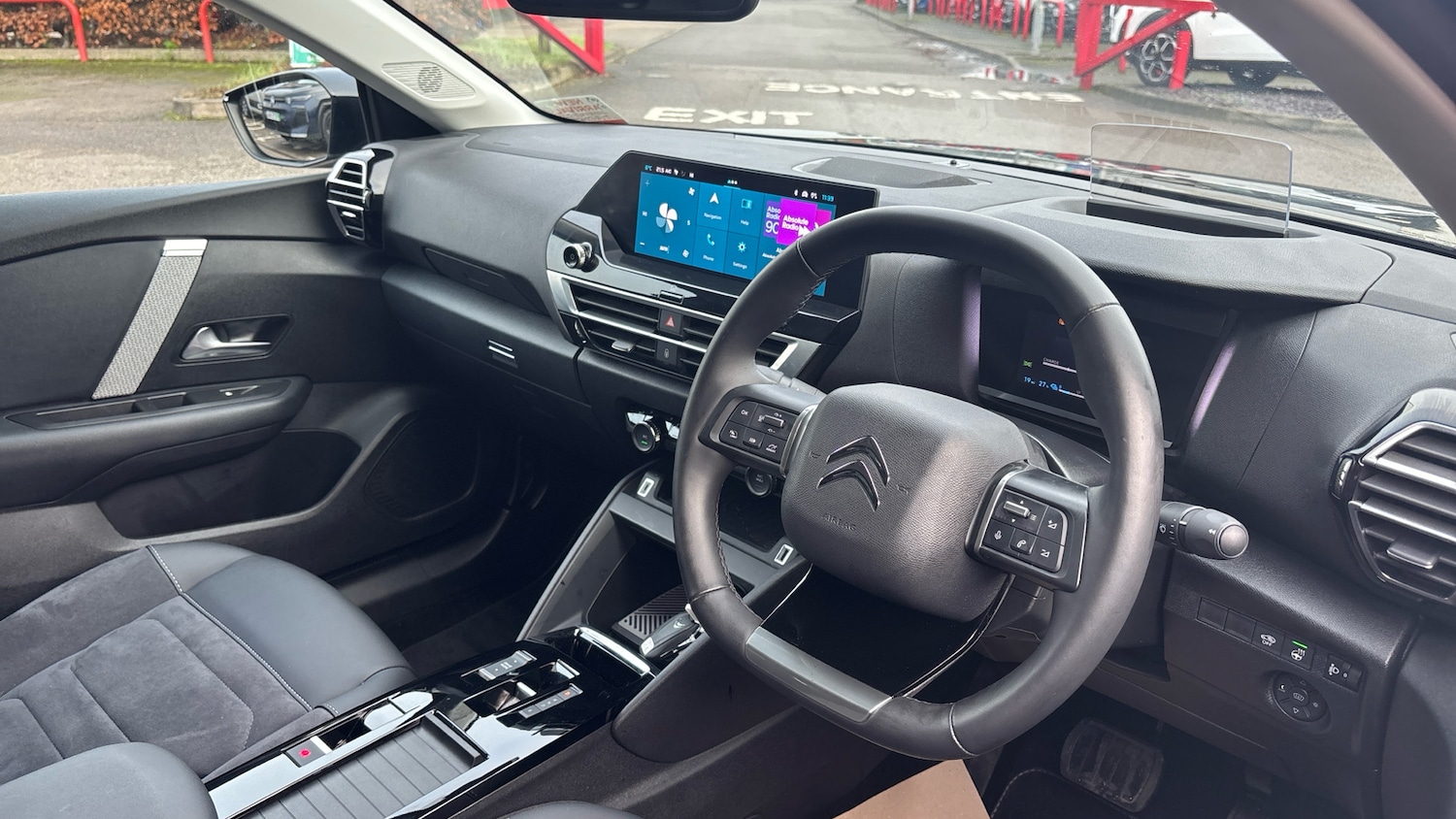 Used Citroen C4 2024 for sale - 76919687: Photo 11