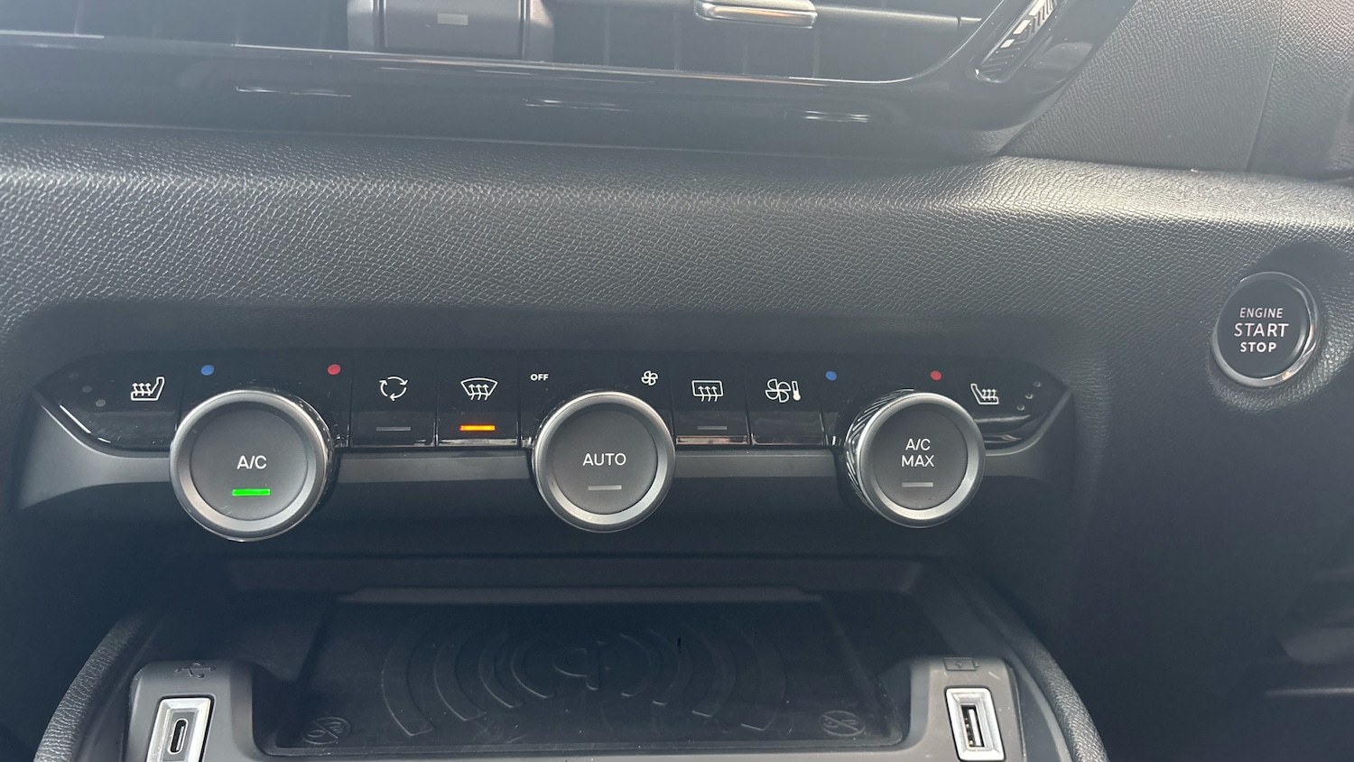 Used Citroen C4 2024 for sale - 76919687: Photo 22