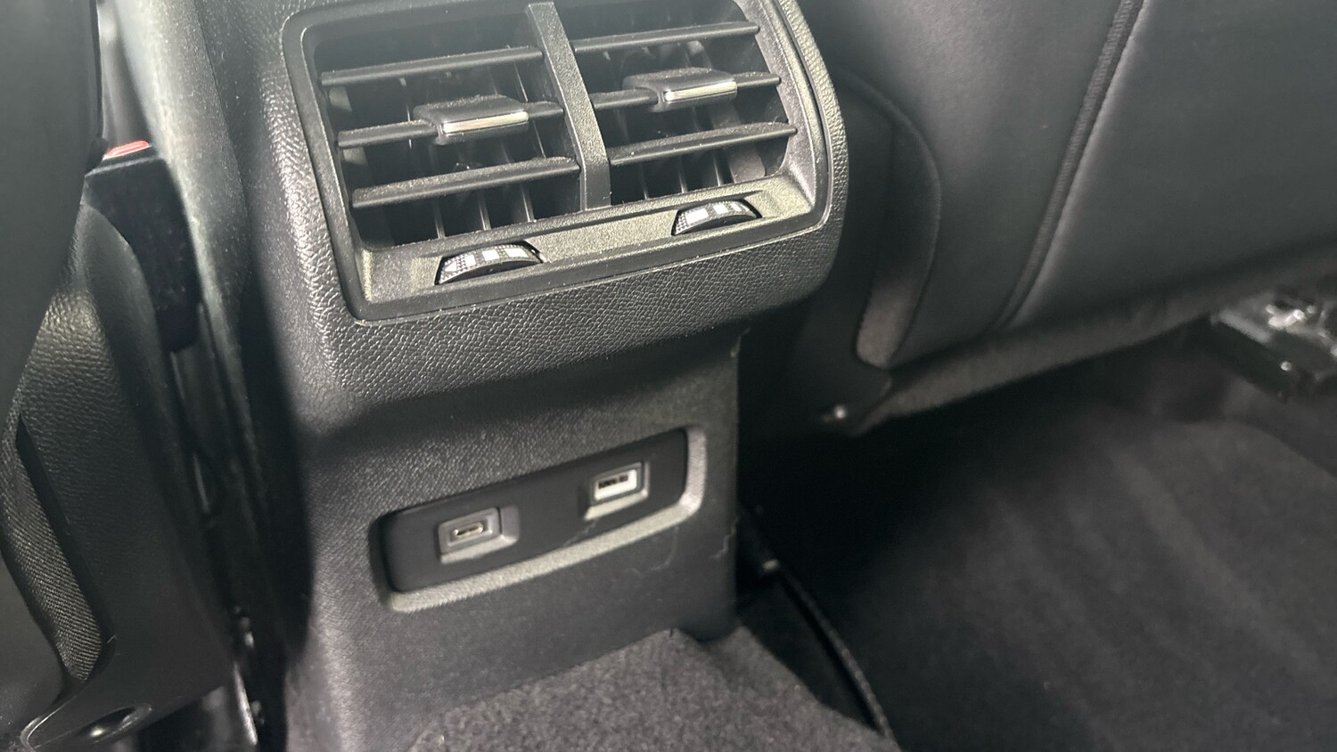 Used Citroen C4 2024 for sale - 76919687: Photo 29