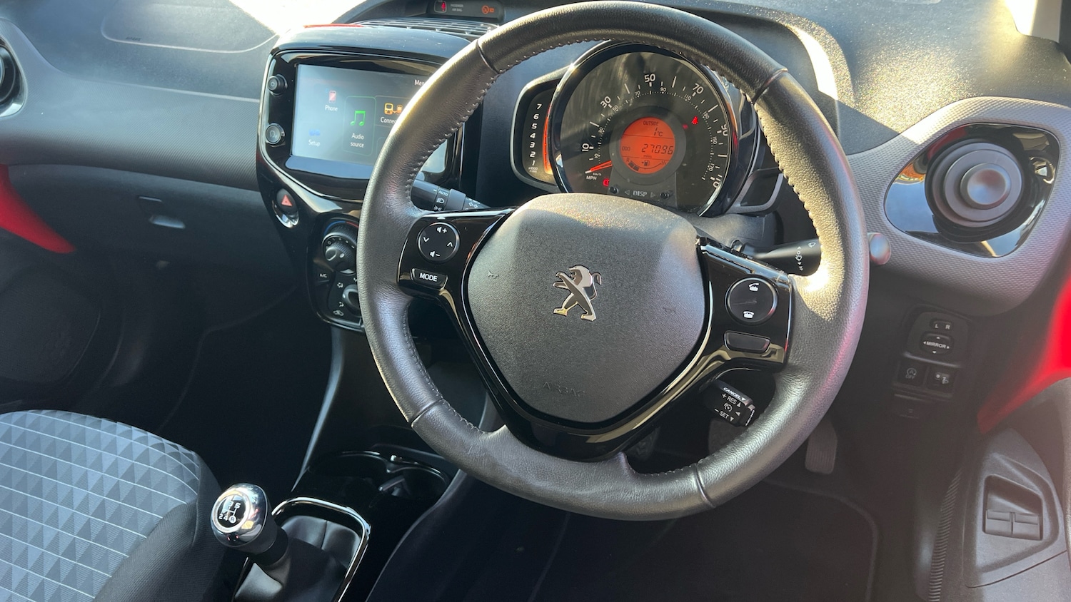 Used Peugeot 108 2020 for sale - 76784801: Photo 11