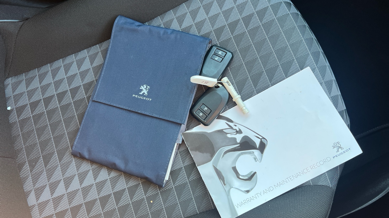 Used Peugeot 108 2020 for sale - 76784801: Photo 20
