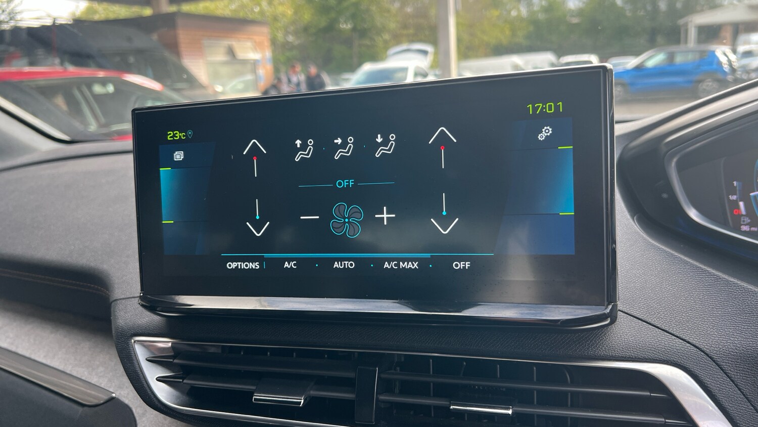 Used Peugeot 3008 2022 for sale - 76143086: Photo 22