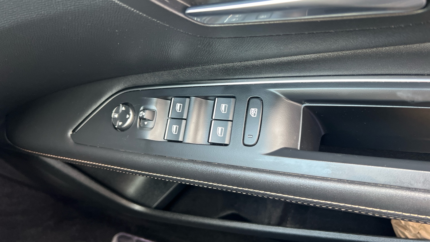 Used Peugeot 3008 2022 for sale - 76143086: Photo 30