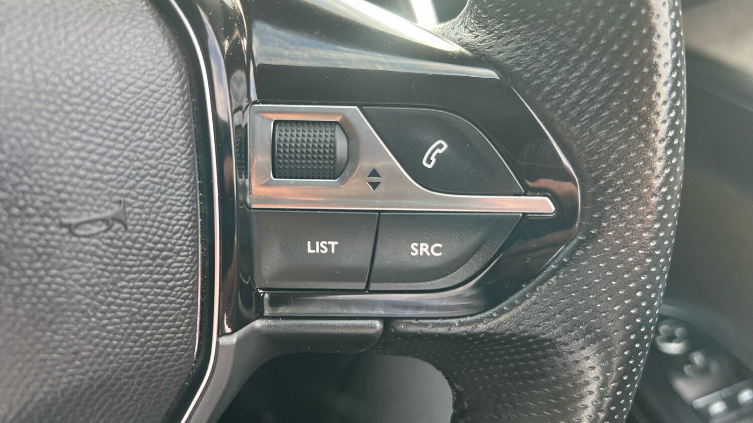 Used Peugeot 3008 2022 for sale - 76143086: Photo 33