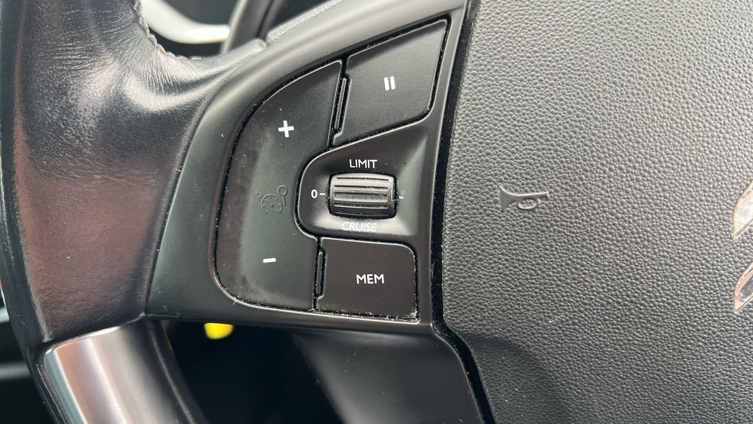 Used Citroen C4 Picasso 2018 for sale - 76470889: Photo 25