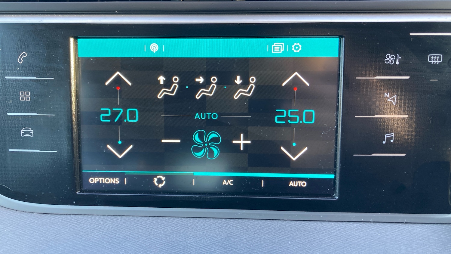 Used Citroen C4 Grand Picasso 2020 for sale - 76807418: Photo 28