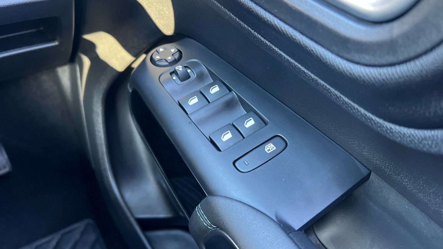 Used Citroen C5 Aircross 2024 for sale - 76637578: Photo 32