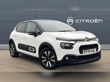 2024 (74) - 1.2 PureTech Plus 5dr Petrol Hatchback