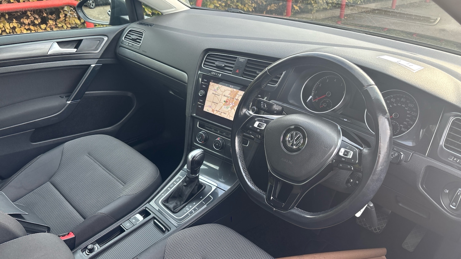 Used Volkswagen Golf 2019 for sale - 76299713: Photo 11