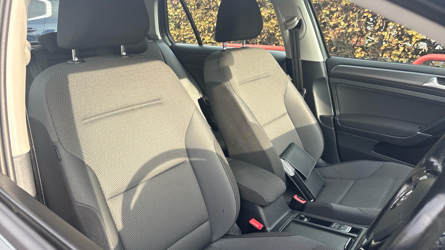 Used Volkswagen Golf 2019 for sale - 76299713: Photo 24