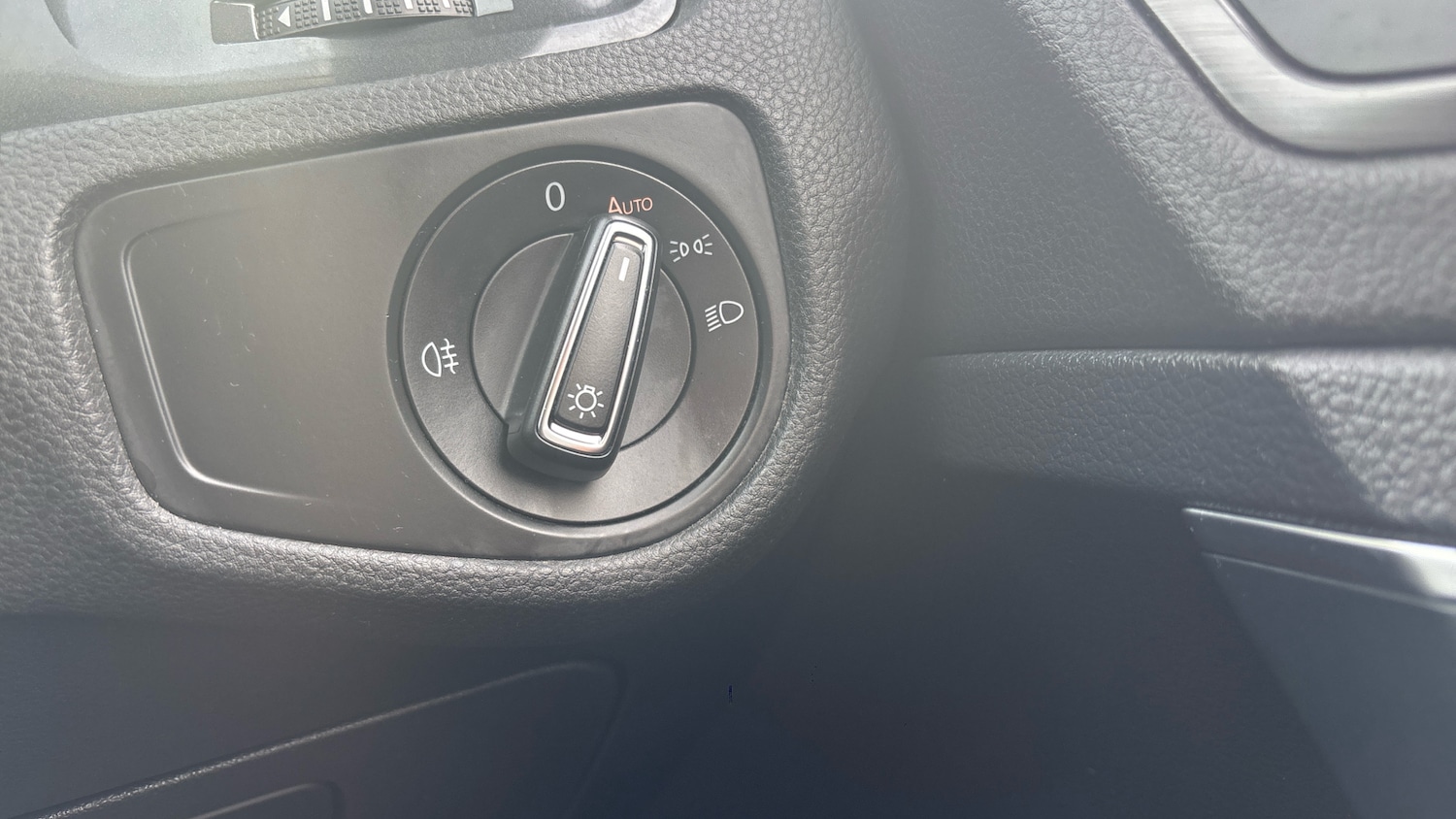 Used Volkswagen Golf 2019 for sale - 76299713: Photo 31