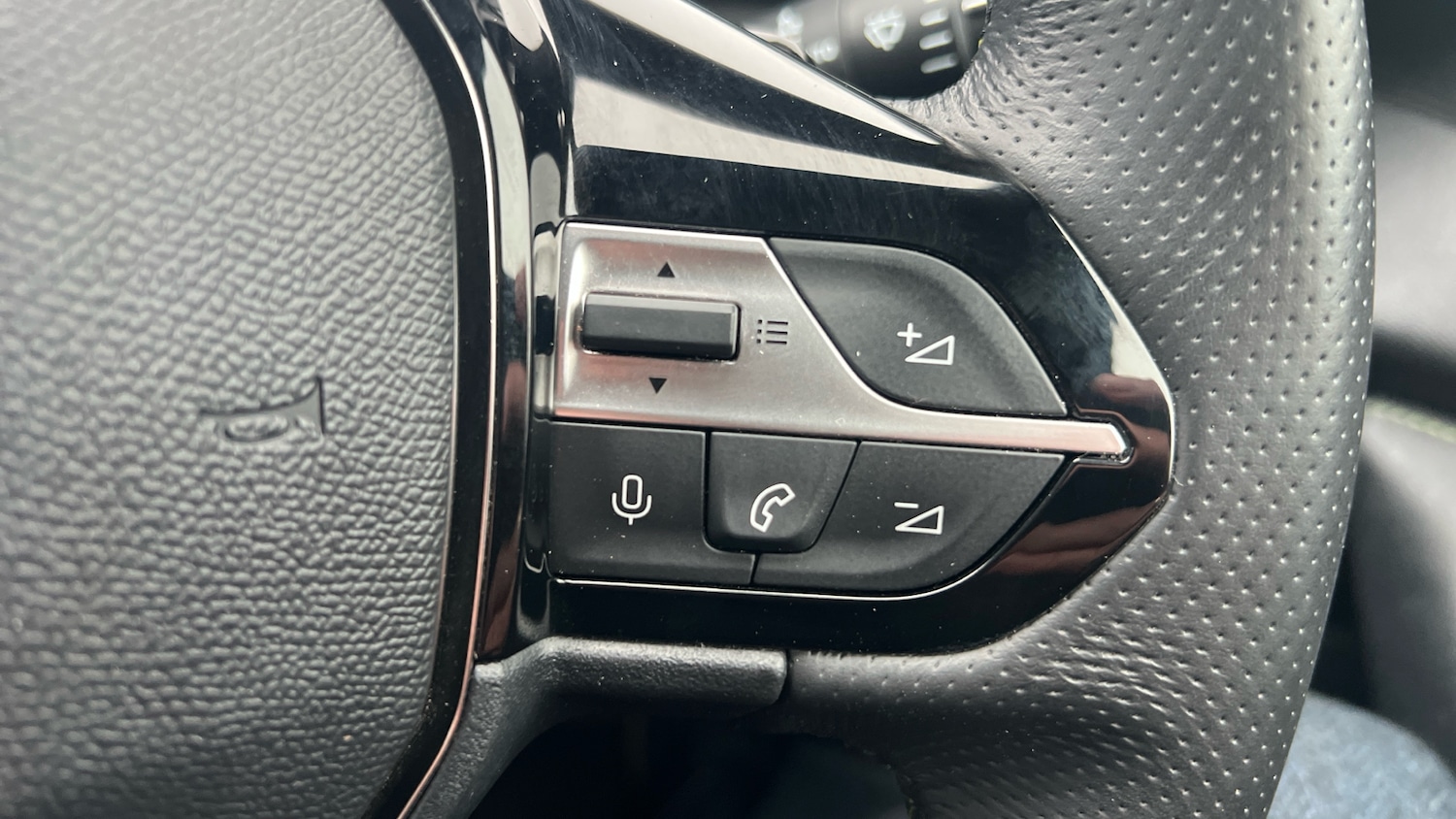 Used Peugeot 308 2024 for sale - 77258047: Photo 24