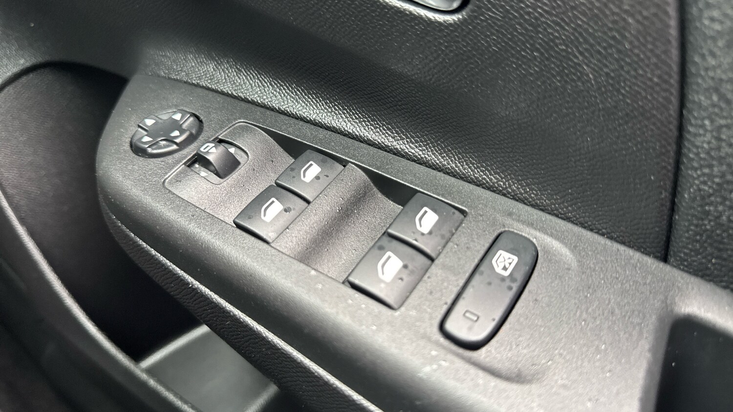 Used Vauxhall Corsa 2024 for sale - 77906237: Photo 25