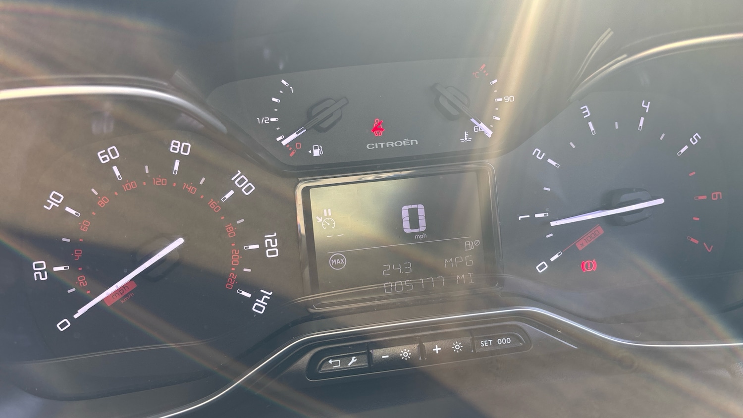 Used Citroen C3 Aircross 2024 for sale - 77759112: Photo 18