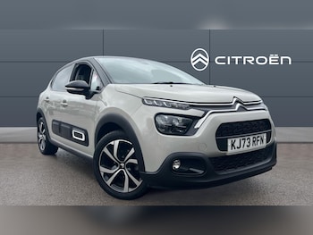 2024 (73) - 1.2 PureTech Max 5dr Petrol Hatchback