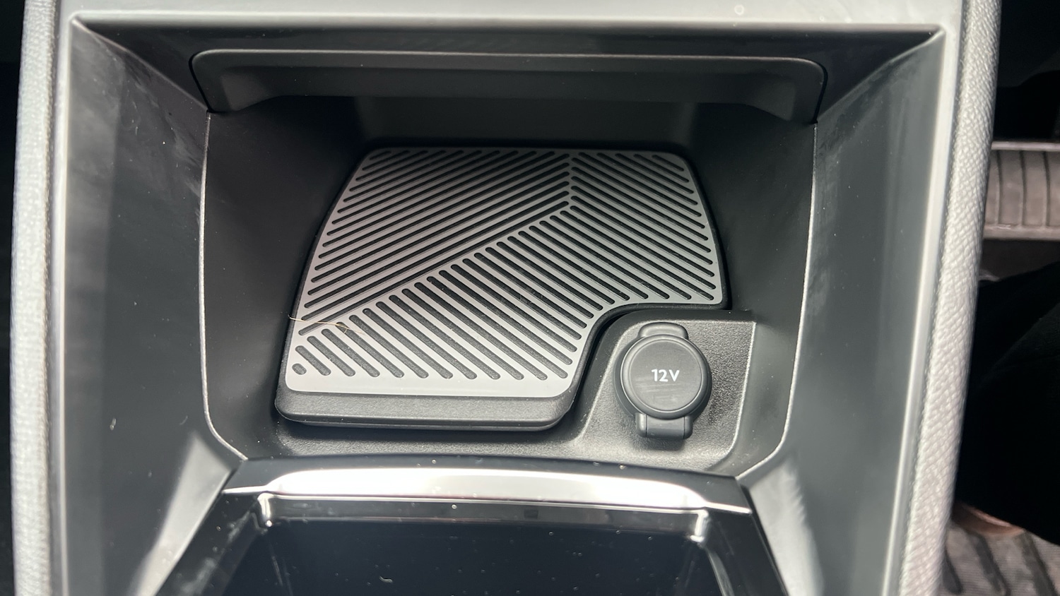 Used Citroen C4 2024 for sale - 77813281: Photo 24