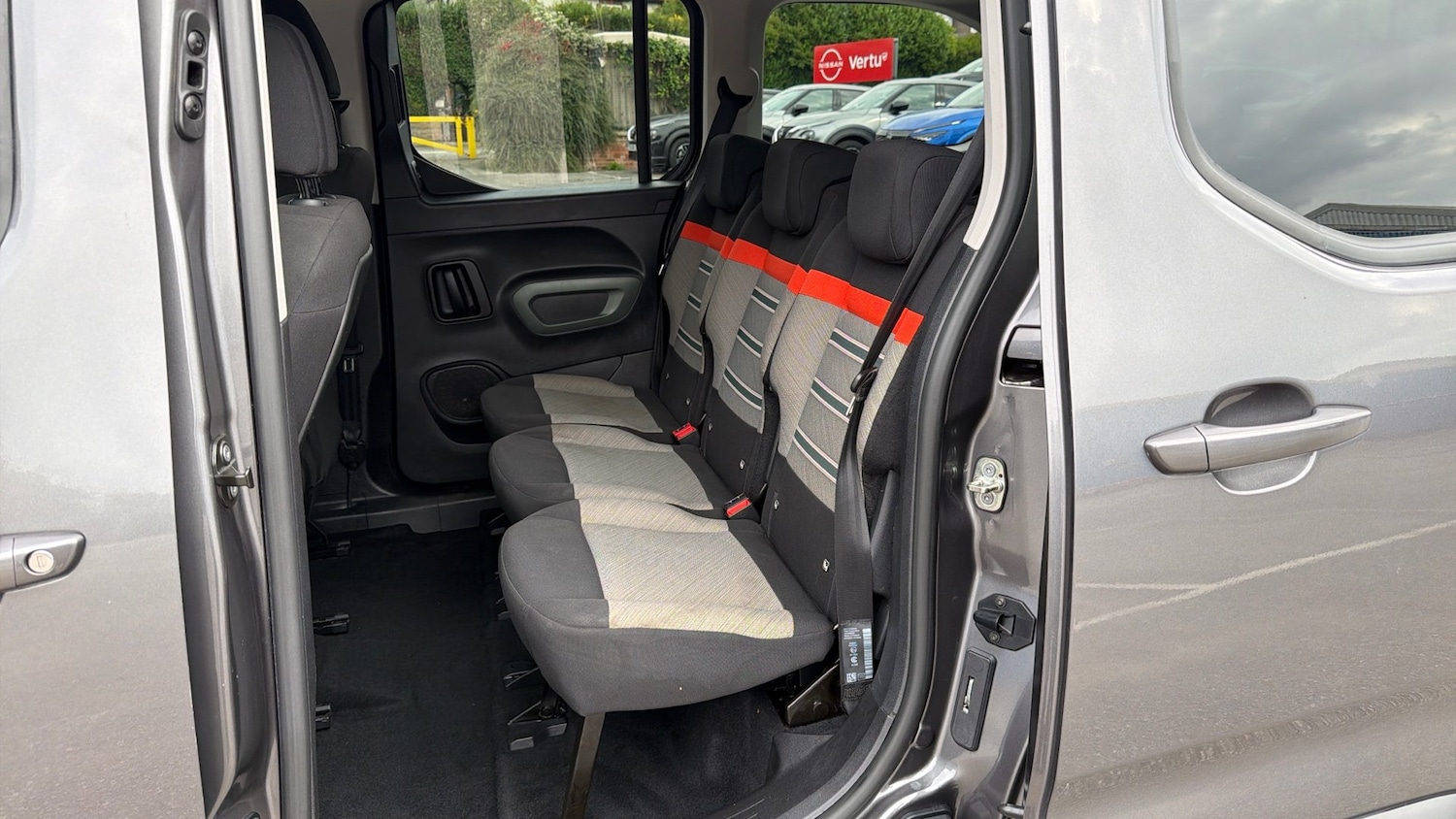 Used Citroen Berlingo 2020 for sale - 76418135: Photo 16