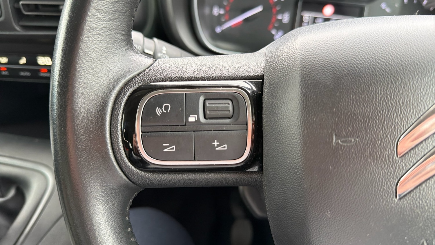 Used Citroen Berlingo 2020 for sale - 76418135: Photo 28