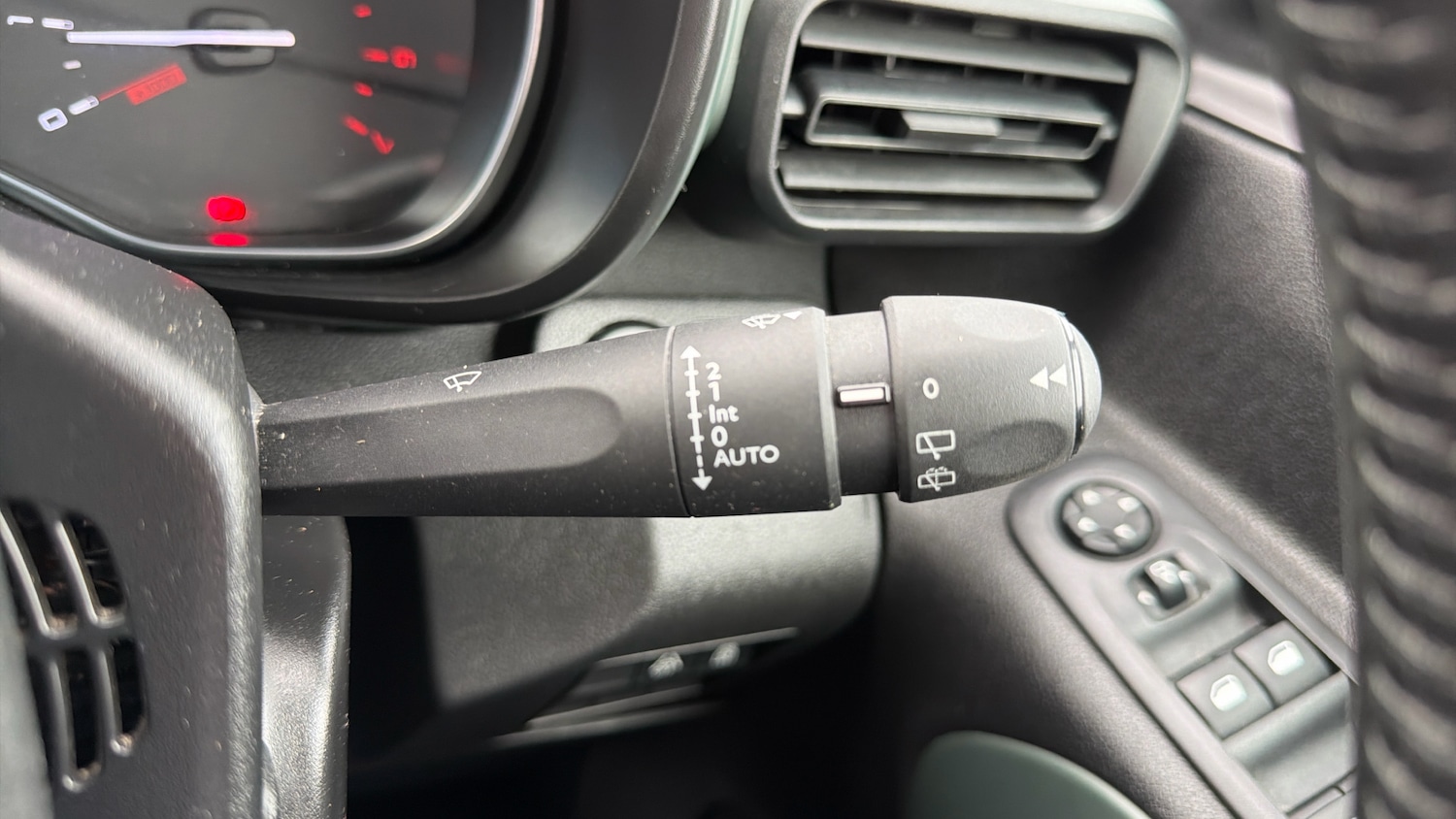 Used Citroen Berlingo 2020 for sale - 76418135: Photo 29