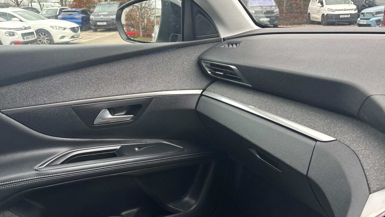 Used Peugeot 5008 2021 for sale - 77584396: Photo 28