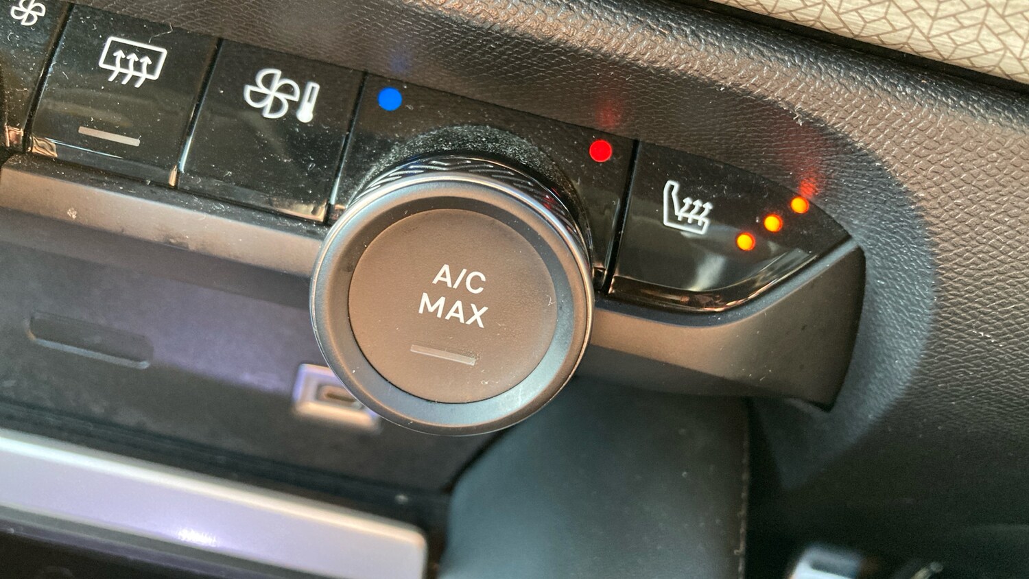 Used Citroen C5 X 2023 for sale - 76807392: Photo 29