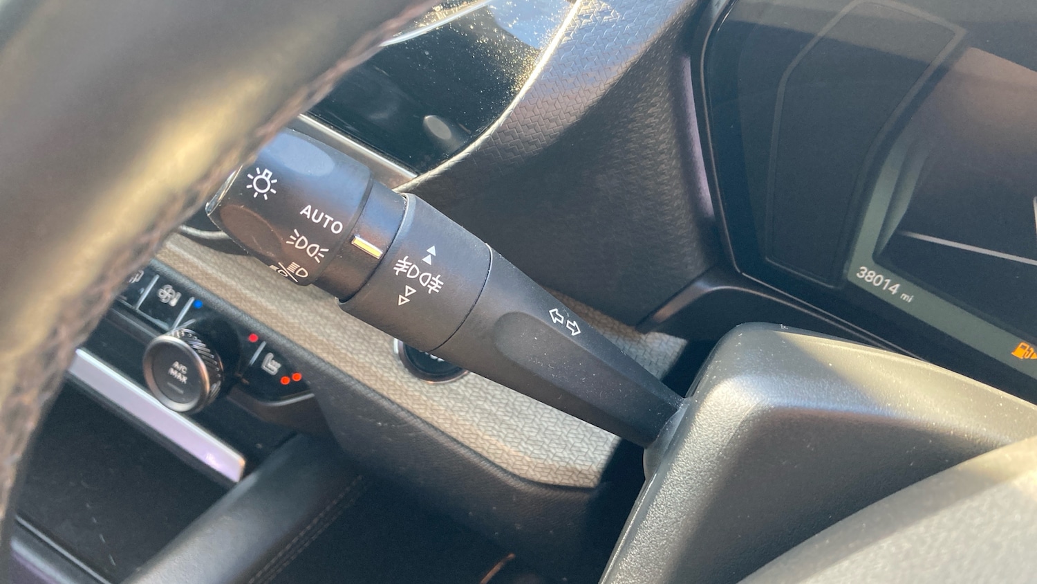 Used Citroen C5 X 2023 for sale - 76807392: Photo 32