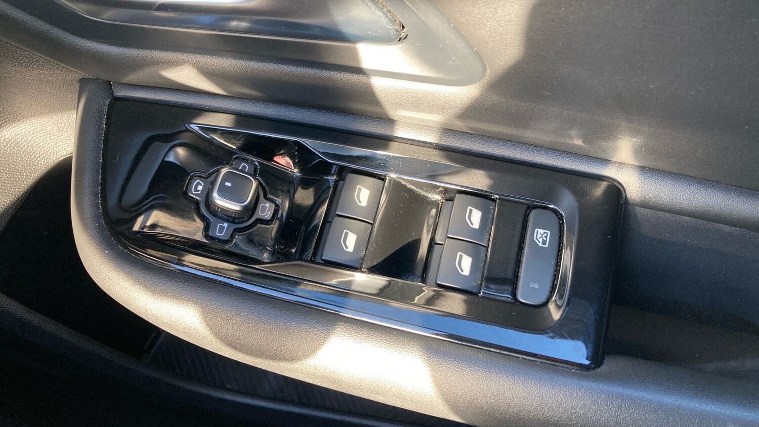 Used Citroen C5 X 2023 for sale - 76807392: Photo 35