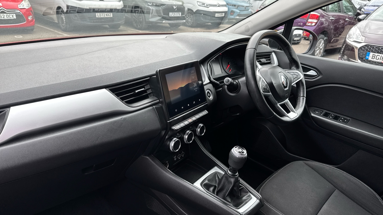 Used Renault Captur 2020 for sale - 76375412: Photo 9