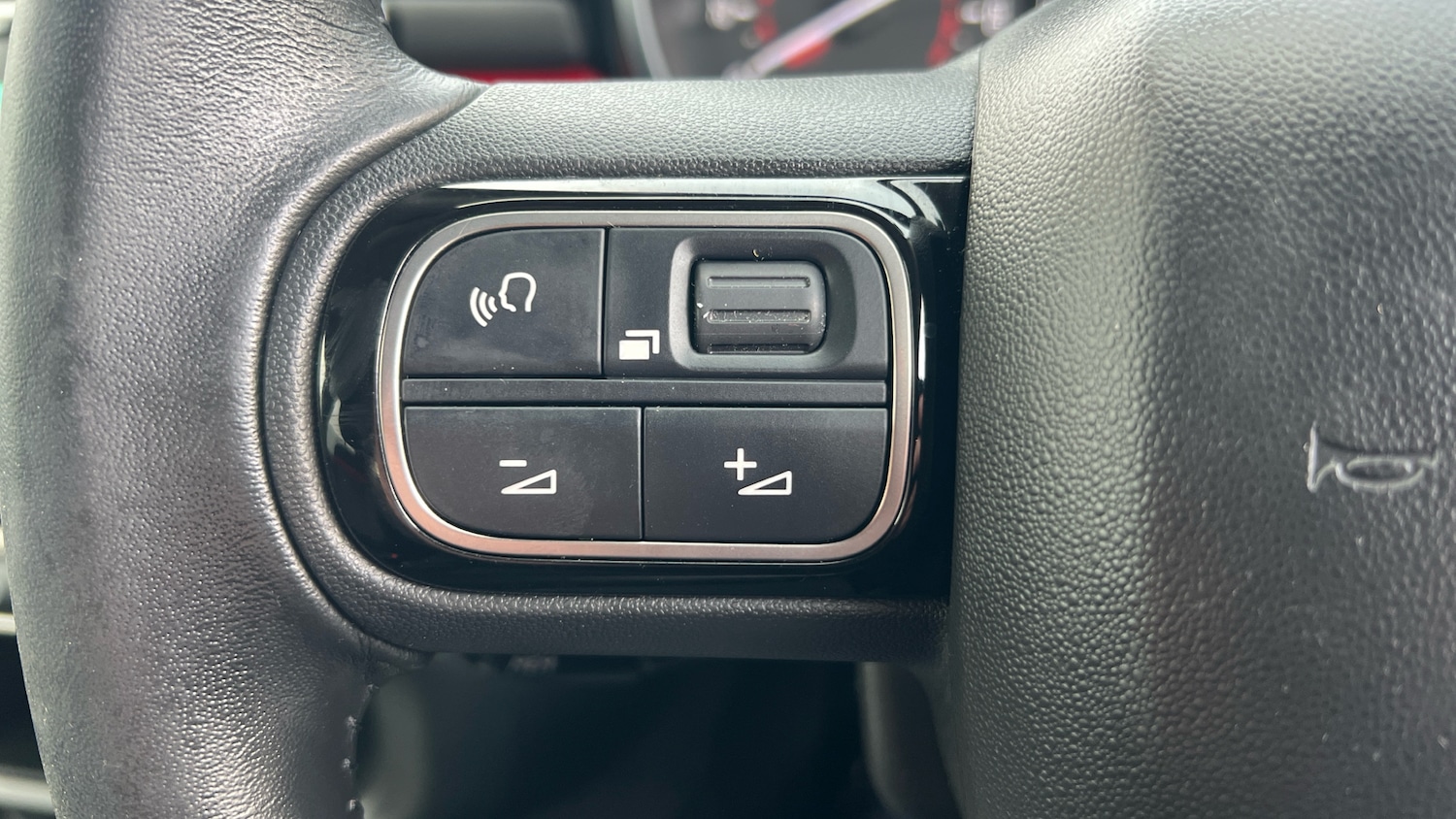 Used Citroen C3 2019 for sale - 76737932: Photo 21