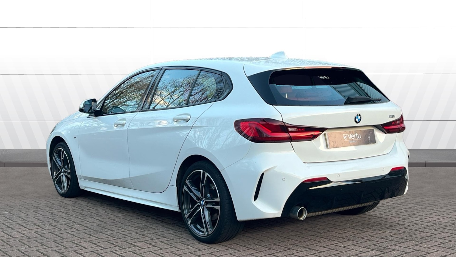 Used BMW 1 Series 2020 for sale - 77701210: Photo 2