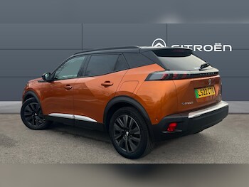 Used Peugeot 2008 2022 for sale - 77161012: Photo