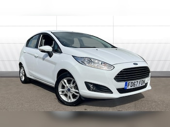 Used Ford Fiesta 2017 for sale - 76082350: Photo