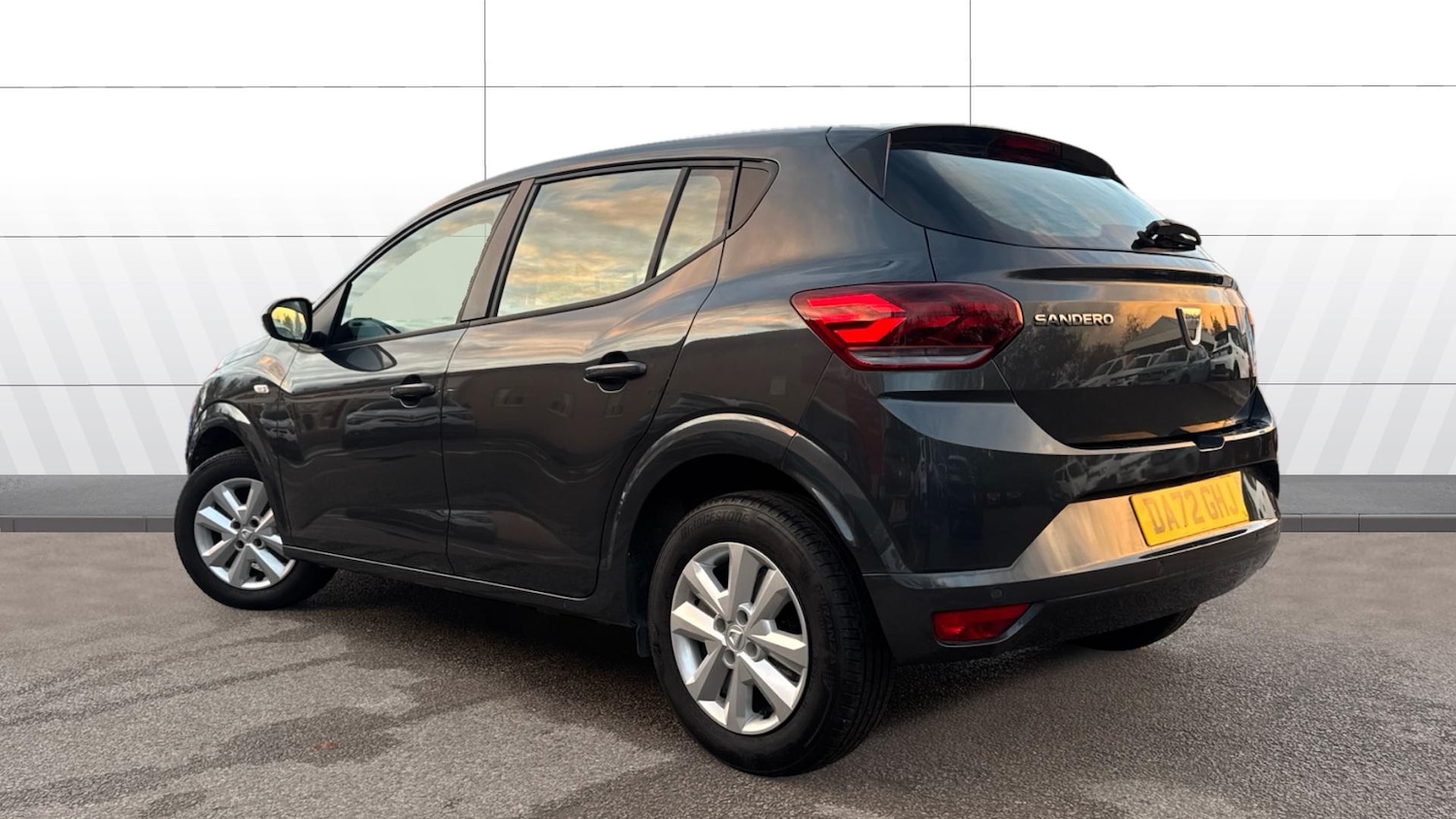 Used Dacia Sandero 2022 for sale - 76413213: Photo 2