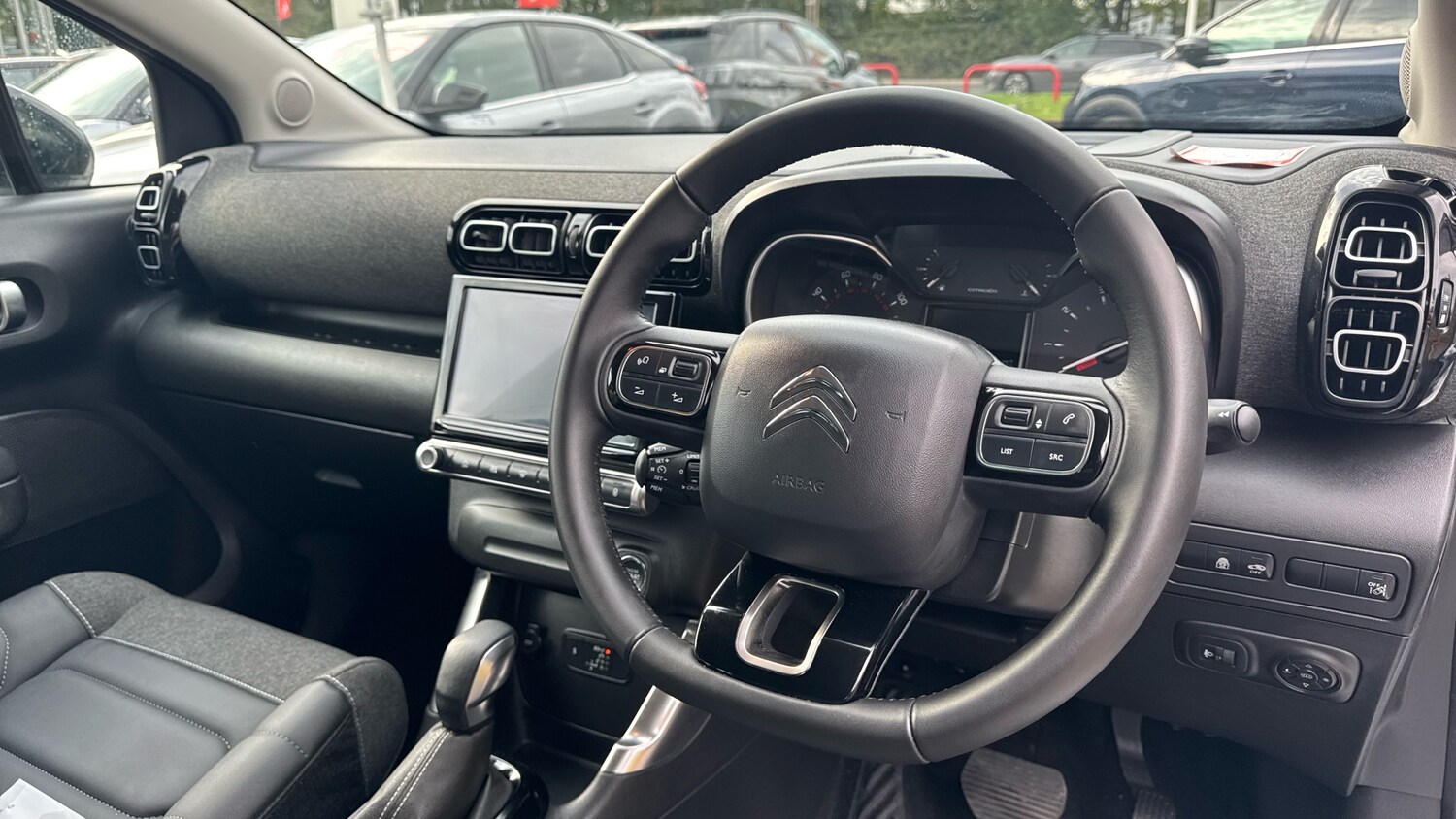 Used Citroen C3 Aircross 2024 for sale - 76193054: Photo 11