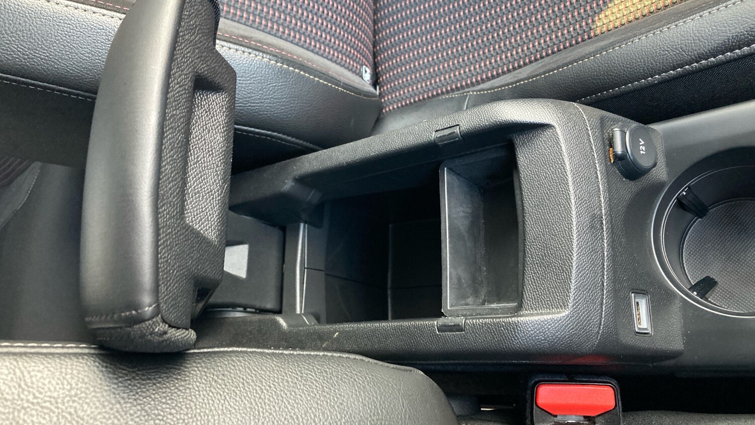 Used DS Automobiles DS 3 2023 for sale - 76904894: Photo 32