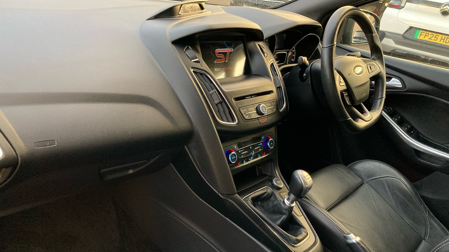 Used Ford Focus 2018 for sale - 76718826: Photo 9