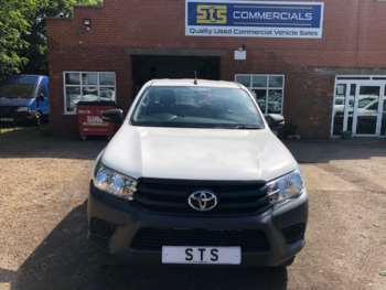 Used Toyota Hilux 2019 for sale - 74717581: Photo