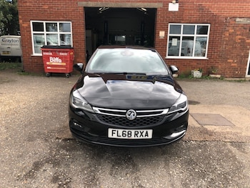 Used Vauxhall Astra 2018 for sale - 75910568: Photo