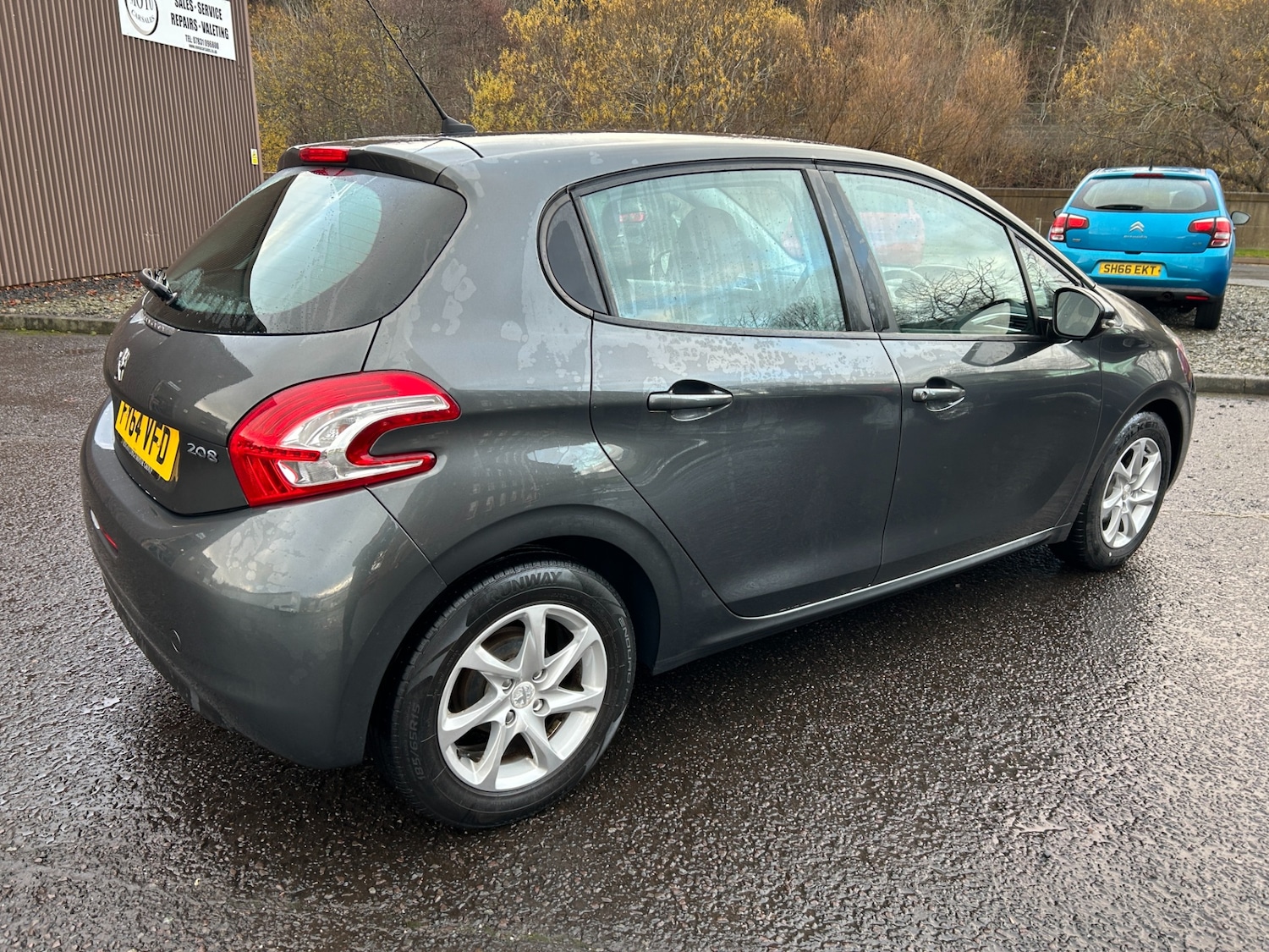 Used Peugeot 208 2014 for sale - 76777743: Photo 2