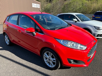 Used Ford Fiesta 2015 for sale - 74430003: Photo