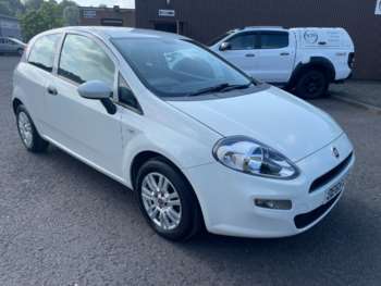 Used Fiat Punto 2015 for sale - 70995169: Photo