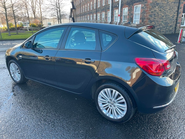 Used Vauxhall Astra 2013 for sale - 66134837: Photo 4