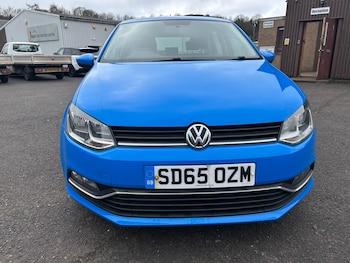 Used Volkswagen Polo 2015 for sale - 77796921: Photo