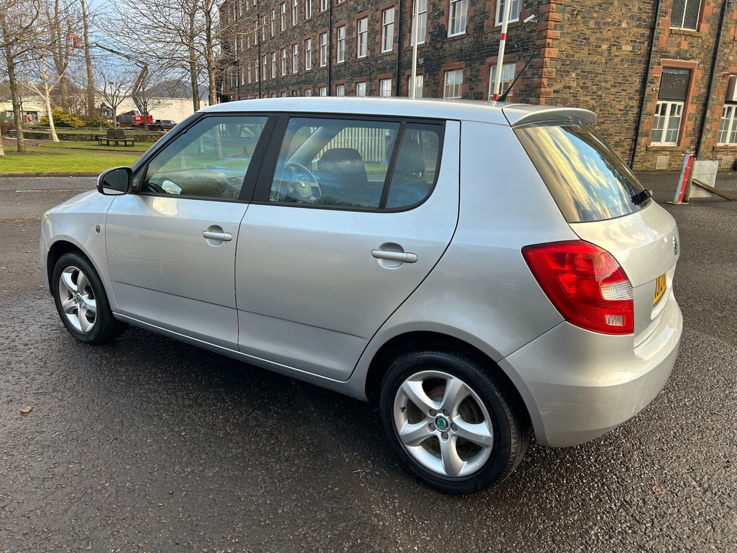 Used Skoda Fabia 2012 for sale - 77201484: Photo 4