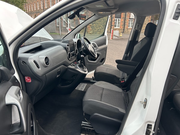 Used Peugeot Partner Tepee 2016 for sale - 76079610: Photo 10