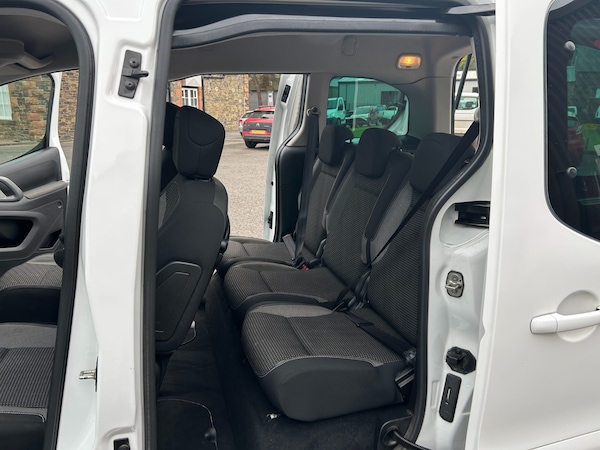 Used Peugeot Partner Tepee 2016 for sale - 76079610: Photo 11