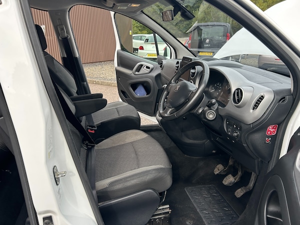 Used Peugeot Partner Tepee 2016 for sale - 76079610: Photo 13