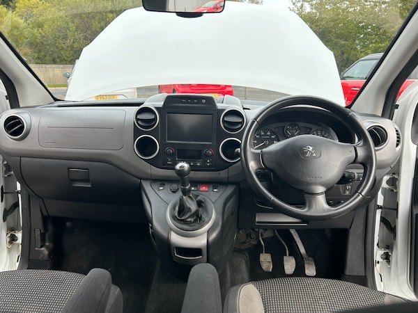 Used Peugeot Partner Tepee 2016 for sale - 76079610: Photo 9